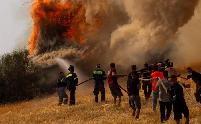 Wildfires - ΕΛΜΕ Κυκλάδων: Αλληλεγγύη στους πυρόπληκτους συνάνθρωπους μας