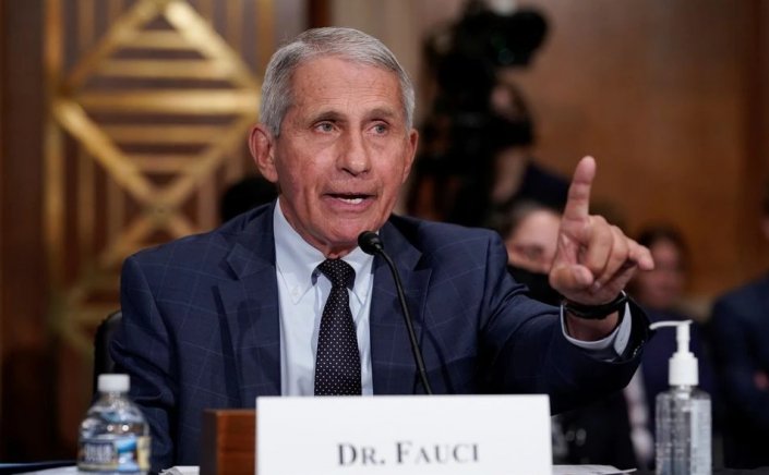 Dr. Anthony Fauci: Οι ΗΠΑ μπορούν να θέσουν υπό έλεγχο τον Covid-19 μέχρι την άνοιξη του 2022, εάν περισσότεροι άνθρωποι εμβολιασθούν