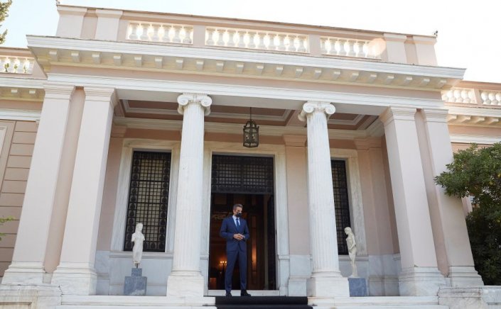 Government Reform: Αποστολάκης και Θεοδωρικάκος τα πρόσωπα κλειδιά στο νέο κυβερνητικό σχήμα - Αυτή είναι η νέα σύνθεση της Κυβέρνησης