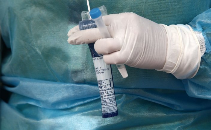 Covid-19 self-testing: Και επίσημα νέα τιμή στα rapid test