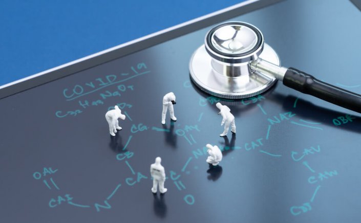 Coronavirus – Γώγος: Η τρίτη δόση εμβολίου, η περιοχή που ανησυχεί, τα σχολεία και οι αντιεμβολιαστές!!