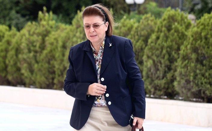 Syros: Την Σύρο επισκέπτεται η υπουργός Πολιτισμού και Αθλητισμού Λίνα Μενδώνη