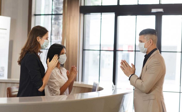 Travel Restrictions - Tour operators: Αποκλείονται σταδιακά από τα ταξίδια οι ανεμβολίαστοι – Πολιτική 2 κριτηρίων για κράτηση