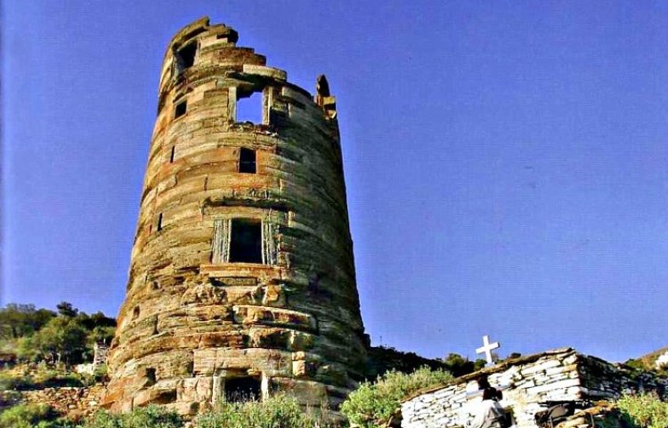Antiquities of Cyclades: Δωρεά μελέτης για την προστασία και αποκατάσταση του αρχαίου πύργου του Αγίου Πέτρου Άνδρου