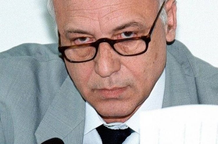 Notable Death: Πέθανε ο Θανάσης Τεγόπουλος, πρώην εκδότης της εφημερίδας «Ελευθεροτυπία»