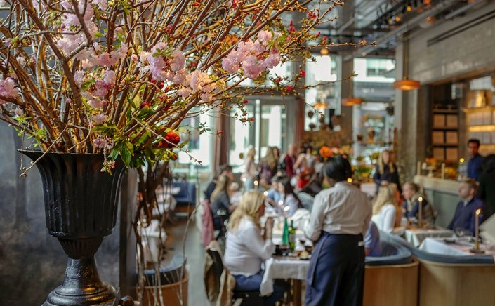 Covid-19 Curbs: Η εκτόξευση των κρουσμάτων ξανά κλείνει τη διασκέδαση; Τα 2 νέα μέτρα για τον χειμώνα που έπεσαν στο τραπέζι!!