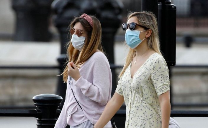 Covid-19 Curbs: Πόσες μέρες μπαίνουν σε καραντίνα οι Εμβολιασμένοι και πόσες οι Ανεμβολίαστοι [Έγγραφο]