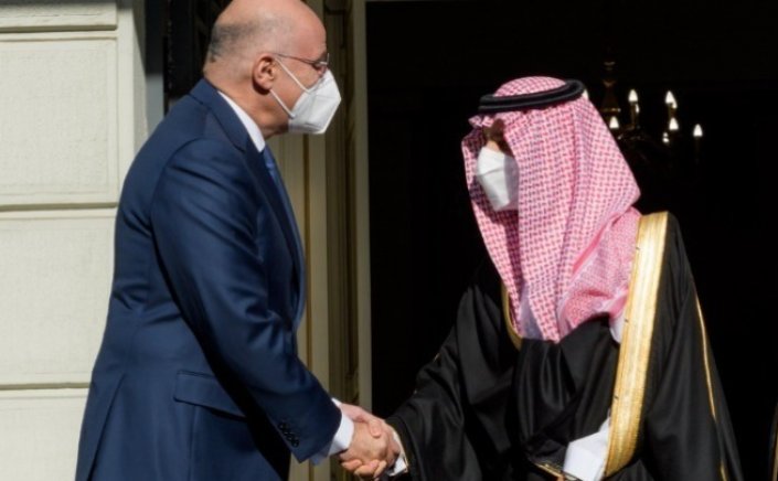 FM Dendias / Συνάντηση Ν. Δένδια με τον ΥΠΕΞ της Σαουδικής Αραβίας