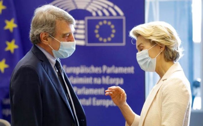 Condolences on Sassoli's death / Οι Βρυξέλλες αποχαιρετούν με μηνύματα εκτίμησης και αγάπης τον Νταβίντ Σασόλι