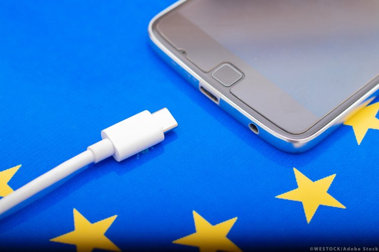 One to charge them all: Έρχεται ο κοινός φορτιστής για όλες τις ηλεκτρονικές συσκευές - Αποδεκτή από το Ευρωπαϊκό Συμβούλιο η πρόταση της Κομισιόν