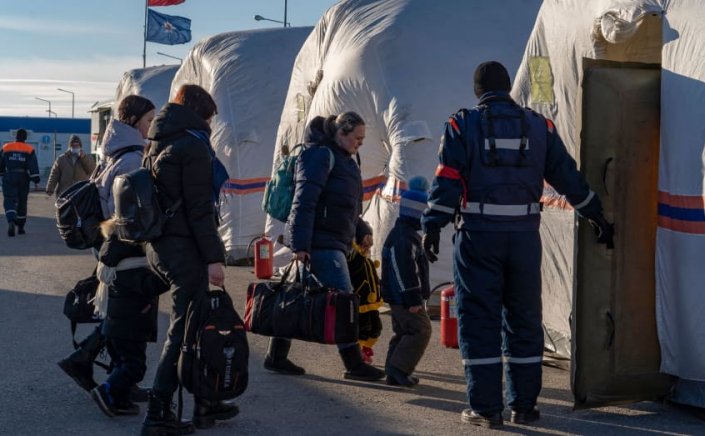 Putin - Ukrainian regions: Σήμερα η απόφαση για την αναγνώριση των αυτοανακηρυχθεισών δημοκρατιών