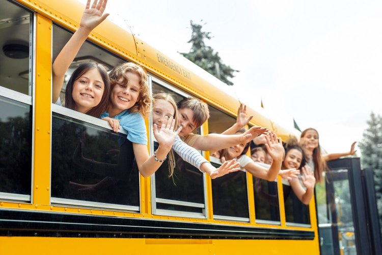 School Trips: Τι προβλέπει το νέο ΦΕΚ για μαθητές και εκπαιδευτικούς κατά τις Σχολικές εκδρομές [Έγγραφο]