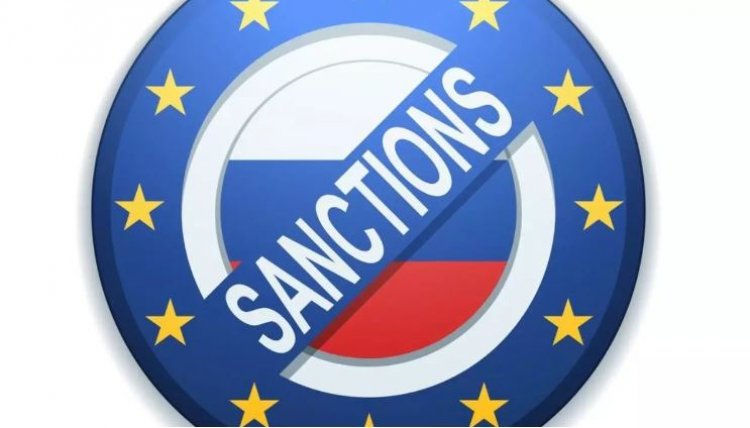 Sanctions on Russia: Η ΕΕ συζητά το ενδεχόμενο επιβολής εμπάργκο στο πετρέλαιο της Ρωσίας