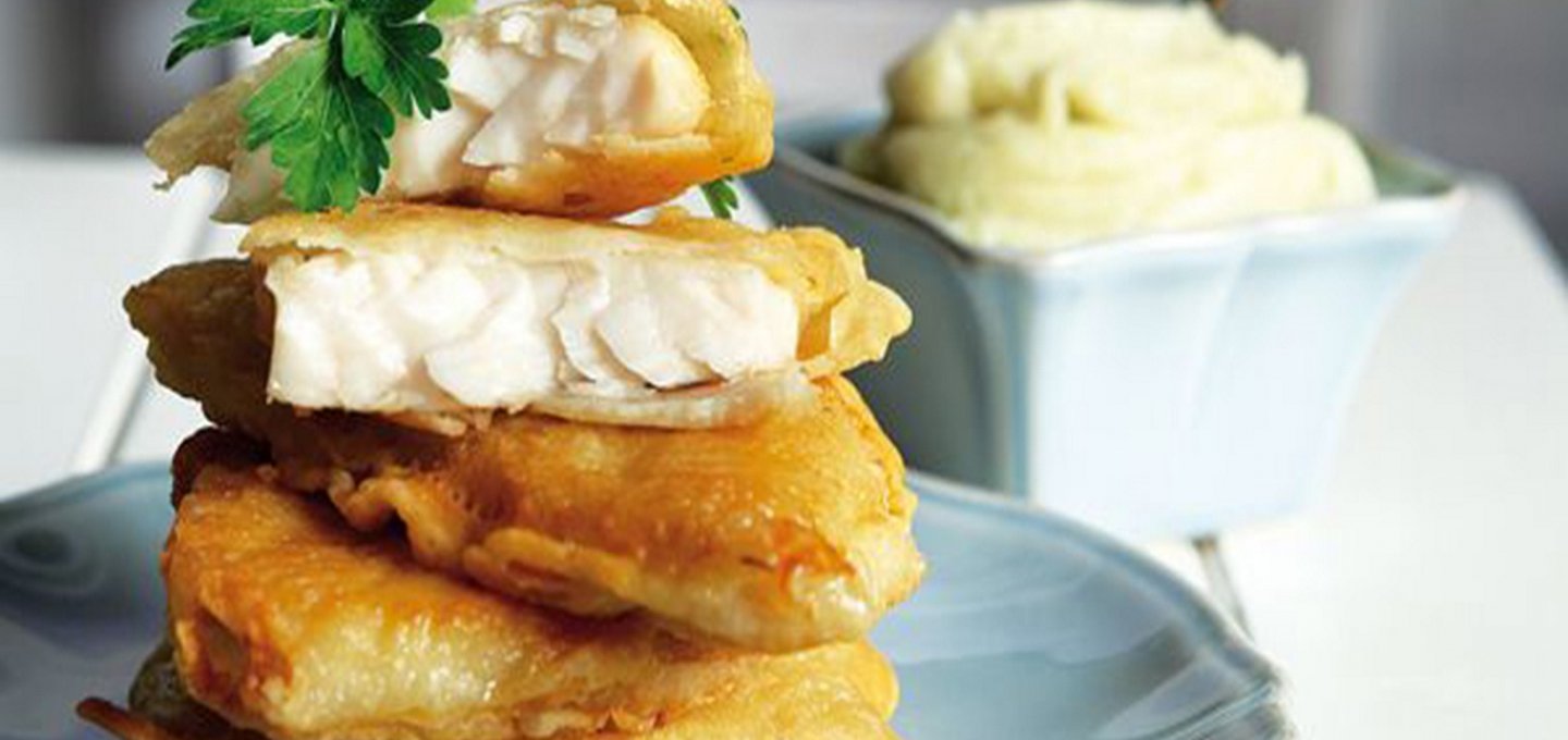 Γιατί τρώμε μπακαλιάρο σκορδαλιά κάθε 25η Μαρτίου; Πότε και γιατί καθιερώθηκε το έθιμο