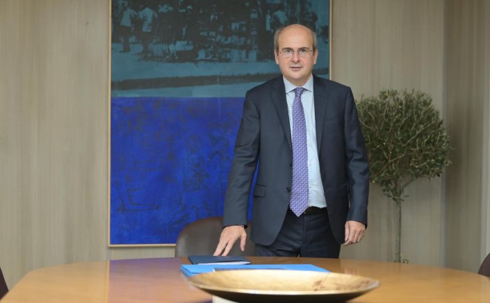 Labour Min Hatzidakis: Πρώτη φορά μέσω ΟΑΕΔ στα πανεπιστήμια» - Προγράμματα κατάρτισης για 80.000 άνεργους