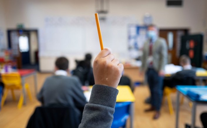 Education Policy: Αναμόρφωση του ωρολογίου προγράμματος, για  την ολοκλήρωσή της διδασκαλίας της εξεταστέας ύλης στις Α΄ και Β΄ Λυκείου!! Πώς θα εξεταστούν τα μαθήματα [Έγγραφο]