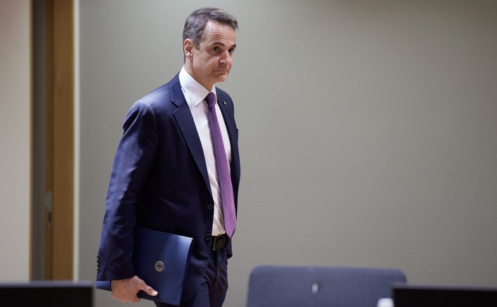 Parliamentary elections: Η Κυβέρνηση, αναζητά… πολιορκητικό κλοιό για το κέντρο