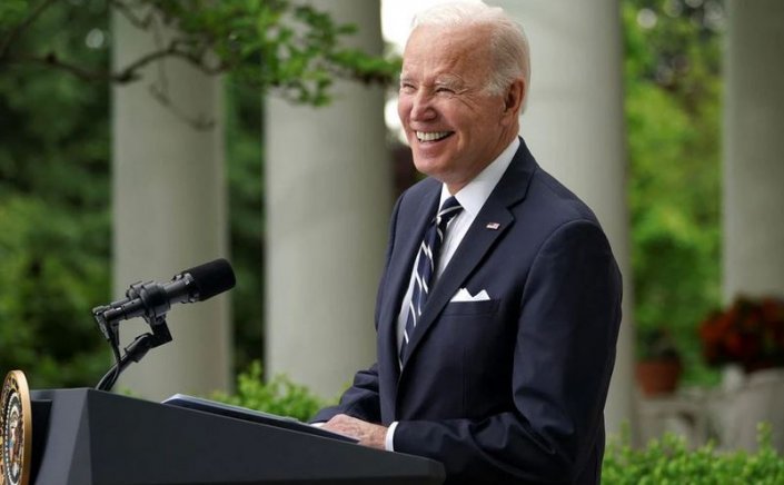 President Joe Biden: Ο Μπάιντεν θα εγκρίνει νέο πακέτο στρατιωτικής βοήθειας προς την Ουκρανία