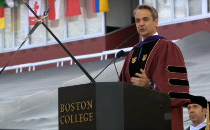 PM Mitsotakis - Boston College : Οι δημοκρατίες απειλούνται από σειρήνες που προσφέρουν εύκολες λύσεις σε δύσκολα προβλήματα 