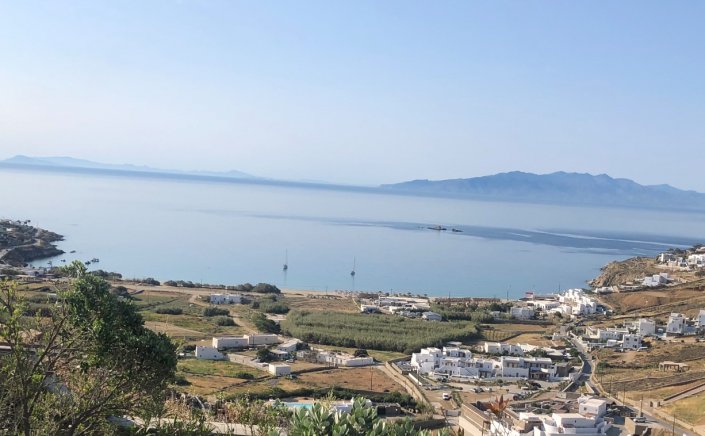 Mykonos: Ενοικιάζεται για καλοκαιρινή σεζόν πλήρως επιπλωμένη και εξοπλισμένη κατοικία στο Καλό Λιβάδι