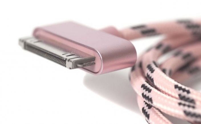 One to charge them all: Κοινός φορτιστής USB-C για smartphones και άλλα gadgets από το 2024