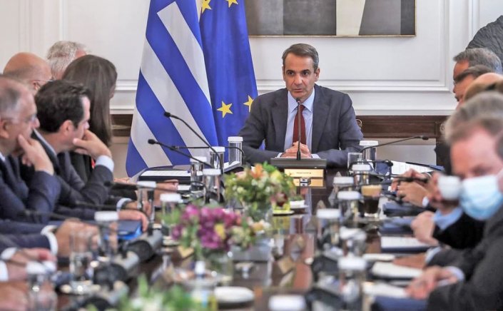 New Cabinet 1st meeting: Τι θα γράφουν οι μπλε φάκελοι που θα πάρουν οι υπουργοί στο υπουργικό