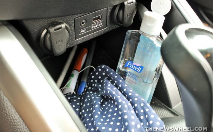 Fire risk: Κίνδυνος το αντισηπτικό στο αμάξι, πότε μπορεί να προκαλέσει έκρηξη [Video]