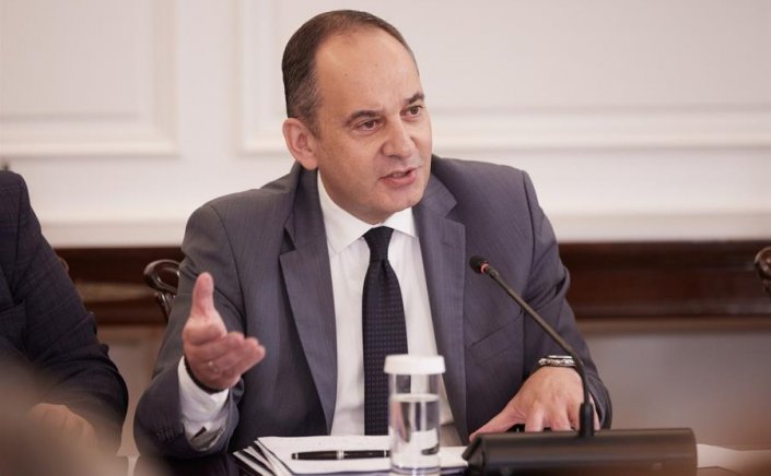 Shipping Min Plakiotakis: Η Ελλάδα σώζει χιλιάδες ζωές στο Αιγαίο
