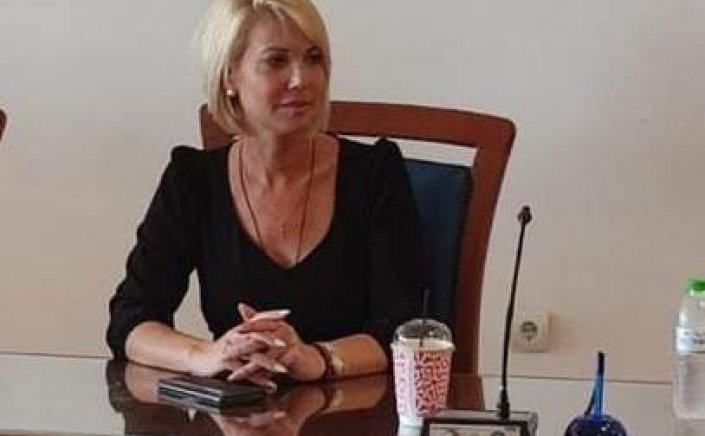 ND's MP Katerina Monogiou: Καθοριστική η συμβολή της Κατερίνας Μονογυιού για την δυνατότητα επιμερισμού των 40 ωρών εργασίας σε 6 ημέρες για τους εργαζομένους του τουρισμού και του επισιτισμού