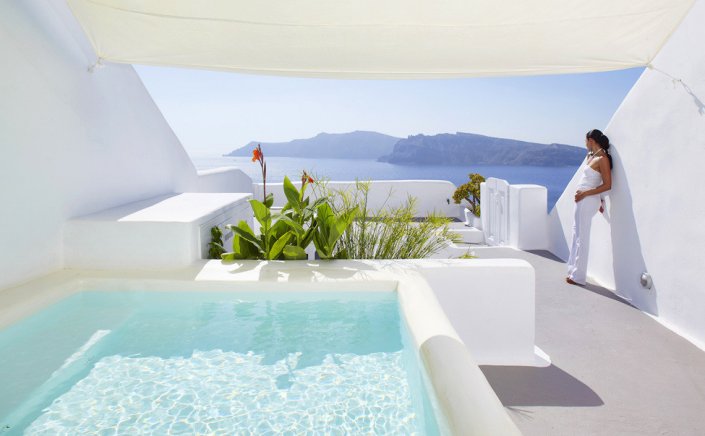 Insufficient Financing for Tourism: Πυρά ΣΕΤΕ κατά κυβέρνησης για τον Αναπτυξιακό Νόμο