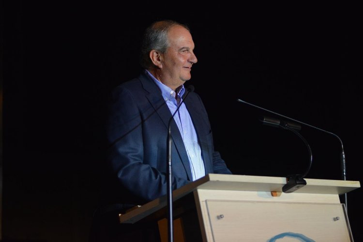 Phone tapping “suspicious” - Παρέμβαση Καραμανλή για υποκλοπές: Η επίκληση απορρήτου υποτάσσεται στην ανάγκη κάθαρσης του δημοσίου βίου [Video]