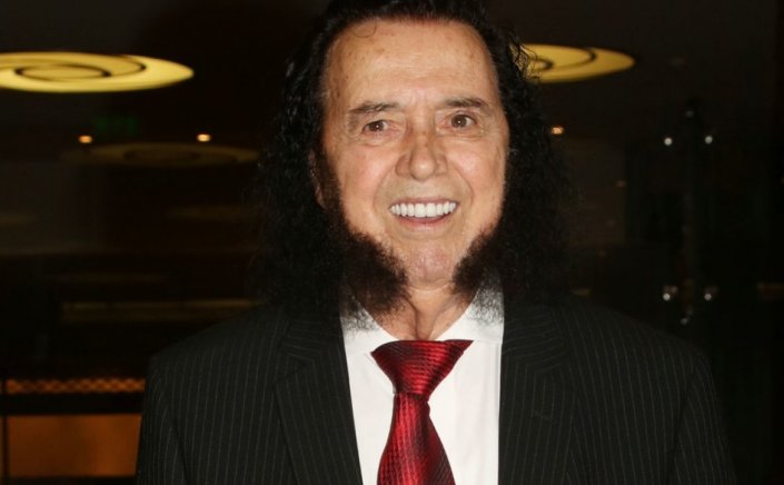 Notable Death: “Σίγησε μια υπέροχη φωνή”.... Το Twitter αποχαιρετά τον σπουδαίο τραγουδιστή Σταμάτη Κόκοτα