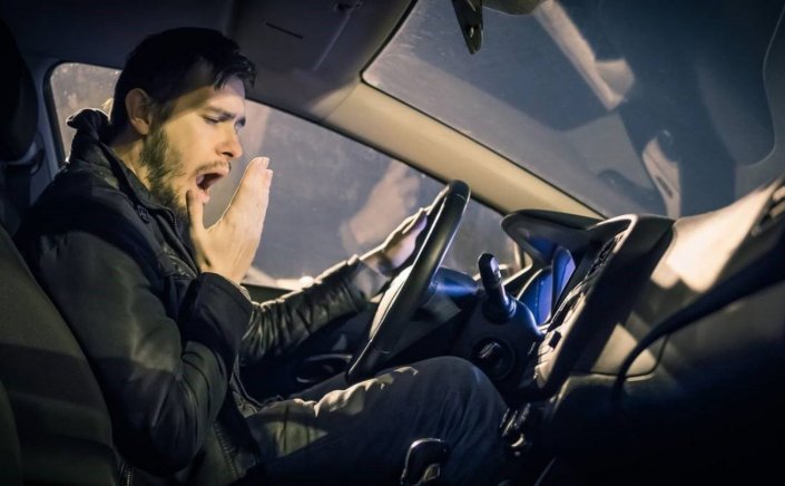 Driver fatigue: Η μείωση της ποιότητας του ύπνου στον πληθυσμό απειλεί να αυξήσει την κόπωση των οδηγών