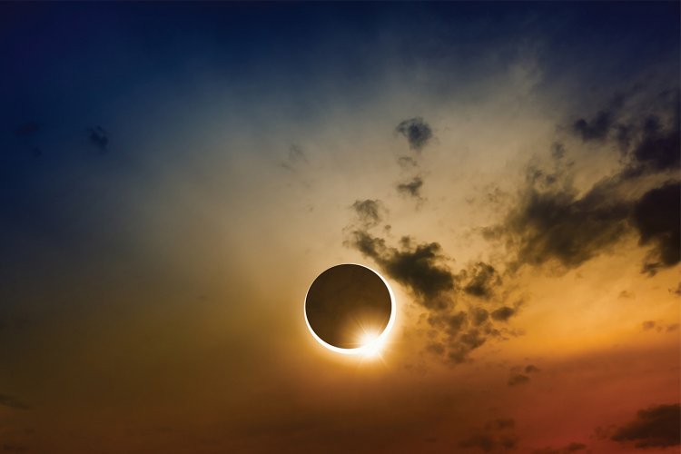 Partial solar eclipse 2022: Ορατή και στην Ελλάδα, η Μερική έκλειψη Ηλίου στις 25 Οκτωβρίου [Live Stream το φαινόμενο]