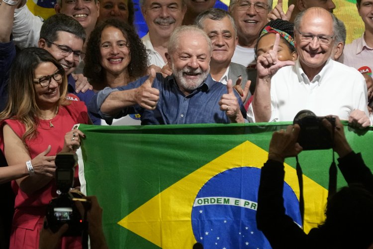 Lula wins Brazilian election: Ηγέτες σε όλο τον κόσμο χαιρετίζουν τη νίκη του Λούλα στις προεδρικές εκλογές στη Βραζιλία