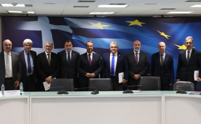 MoC for production of drones: Υπογραφή μνημονίου συνεργασίας για την παραγωγή drones από την ΕΑΒ και τέσσερα πανεπιστήμια