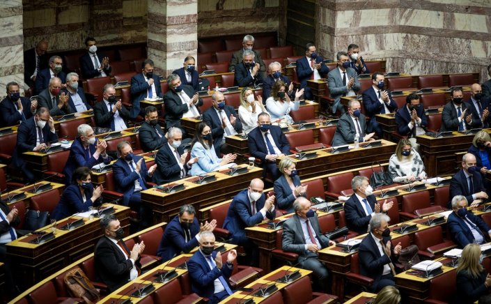 National Elections 2023: Μούδιασμα και εκλογικός φόβος στους βουλευτές της ΝΔ