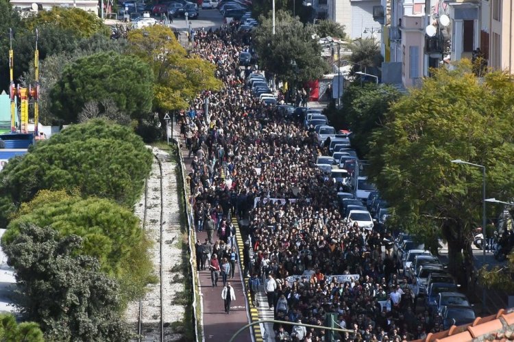 Deadliest Rail Disaster: Όλη η Ελλάδα μια φωνή για τα Τέμπη... Εκατοντάδες χιλιάδες στους δρόμους όλης της χώρας ζητώντας δικαιοσύνη για τα θύματα...