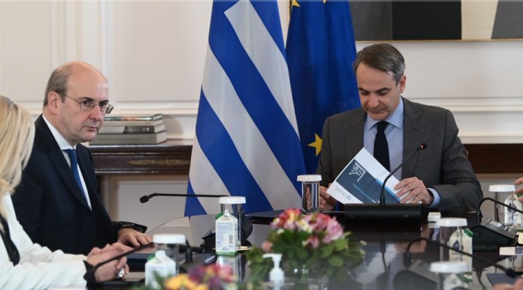 PM Mitsotakis - Minimum Wage: Στα 780 ευρώ ο κατώτατος μισθός από 1η Απριλίου