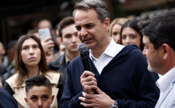 PM Mitsotakis: Αυτοί που δεν θα ψηφίσουν την τροπολογία είναι οι ίδιοι οι οποίοι κλείνουν το μάτι στη "Χρυσή Αυγή"