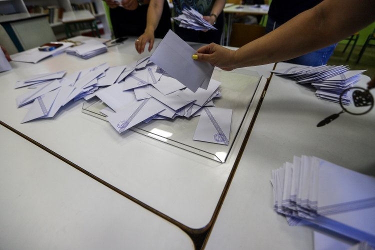 National Elections 2023:  Τι ισχύει για τα μέλη των εφορευτικών επιτροπών κατά τις Εκλογές 2023 - Πώς ψηφίζουν και  υπό ποιες προϋποθέσεις μπορούν να ζητήσουν εξαίρεση