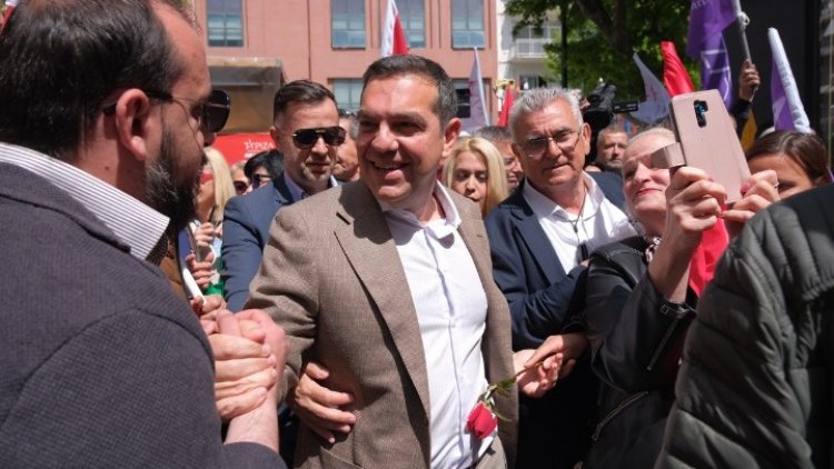 SYRIZA leader Alexis Tsipras: «Αρχιερέας των υποκλοπών» ο κ. Μητσοτάκης