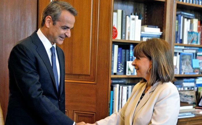 Government formation: Στη Σακελλαροπούλου ο Μητσοτάκης για να λάβει εντολή σχηματισμού κυβέρνησης