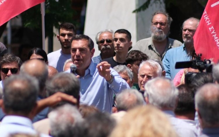 SYRIZA leader Alexis Tsipras: Τα δημόσια νοσοκομεία καταρρέουν, το ΕΣΥ είναι υπό διάλυση