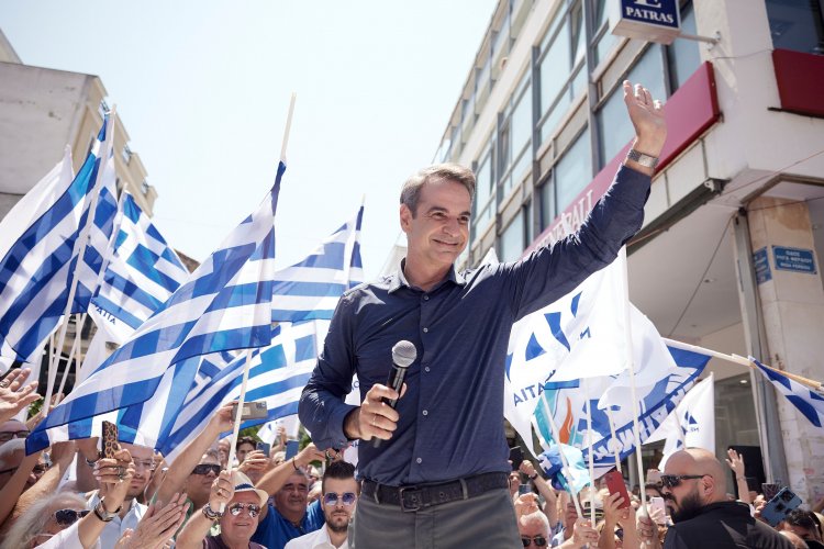 ND Leader Mitsotakis: Καλύτεροι μισθοί για κάθε Ελληνίδα και κάθε Έλληνα την επόμενη τετραετία