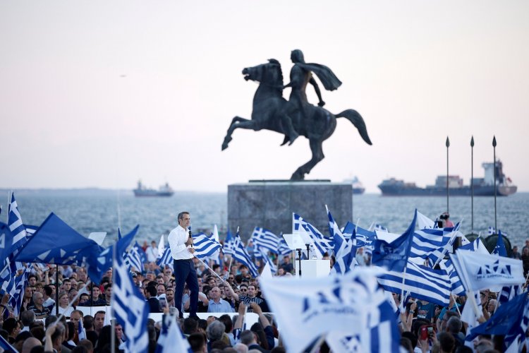  ND Leader Mitsotakis: Αρκετά με τους ντεμέκ πιστούς και τους ντεμέκ πατριώτες