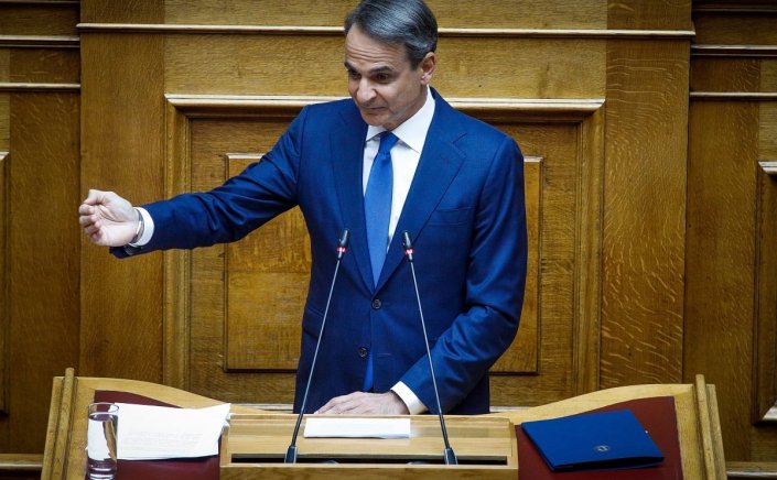 PM Mitsotakis: Ο Μητσοτάκης, σε ρόλο …Μακρόν, επιλέγει - ξανά - τη σύγκρουση στα Πανεπιστήμια