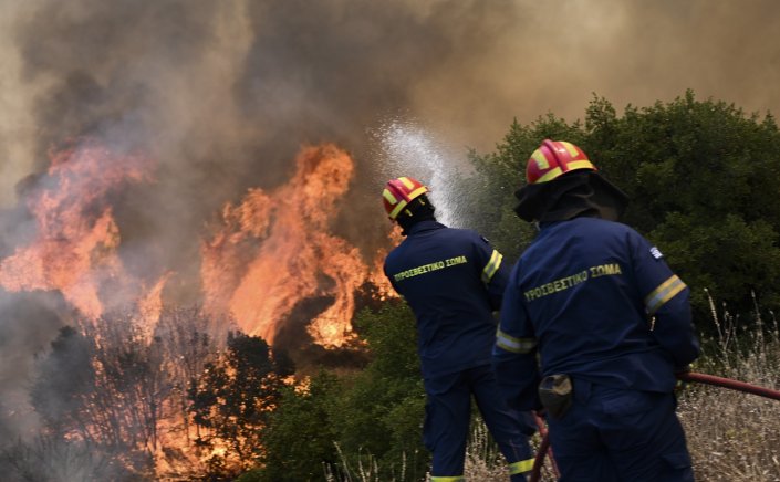 Fireservice: Με 4.547 κενές θέσεις η Πυροσβεστική!! Οι πυροσβέστες δεν είναι στα Βαρέα και Ανθυγιεινά!!