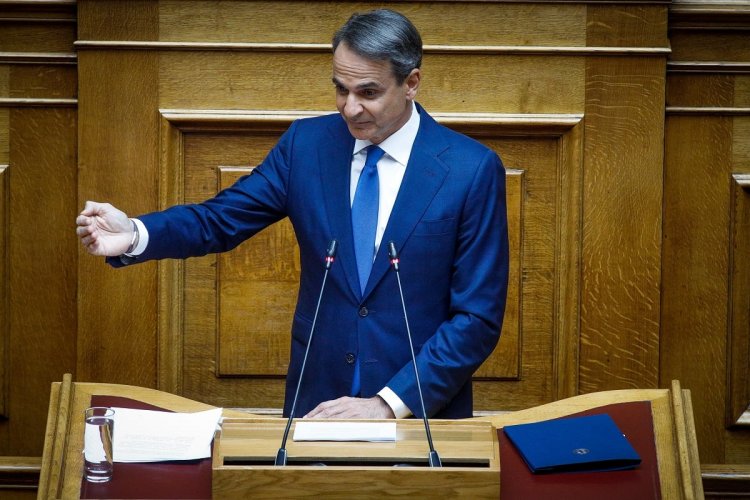PM Mitsotakis: Ο Μητσοτάκης, σε ρόλο …Μακρόν, επιλέγει - ξανά - τη σύγκρουση στα Πανεπιστήμια