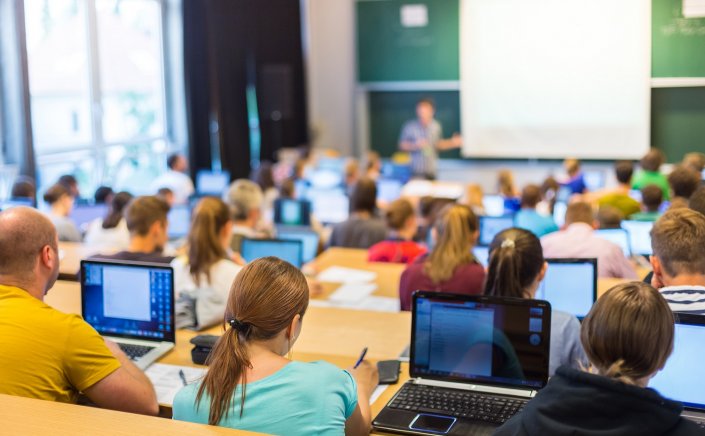 Education: Μέχρι την Τετάρτη 6 Σεπτεμβρίου 2023, η υποβολή αιτήσεων επιλογής στα 125 Δημόσια Ι.Ε.Κ., σε 96 ειδικότητες με αμειβόμενη πρακτική άσκηση